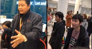 Nhiều hành khách tập trung tại quầy lễ tân sau khi đáp xuống máy bay nhưng không nhận được hành lý.