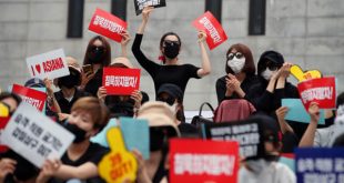 Hình ảnh cuộc biểu tình của nhân viên hai hãng hàng không hàng đầu Hàn Quốc cuối tuần qua